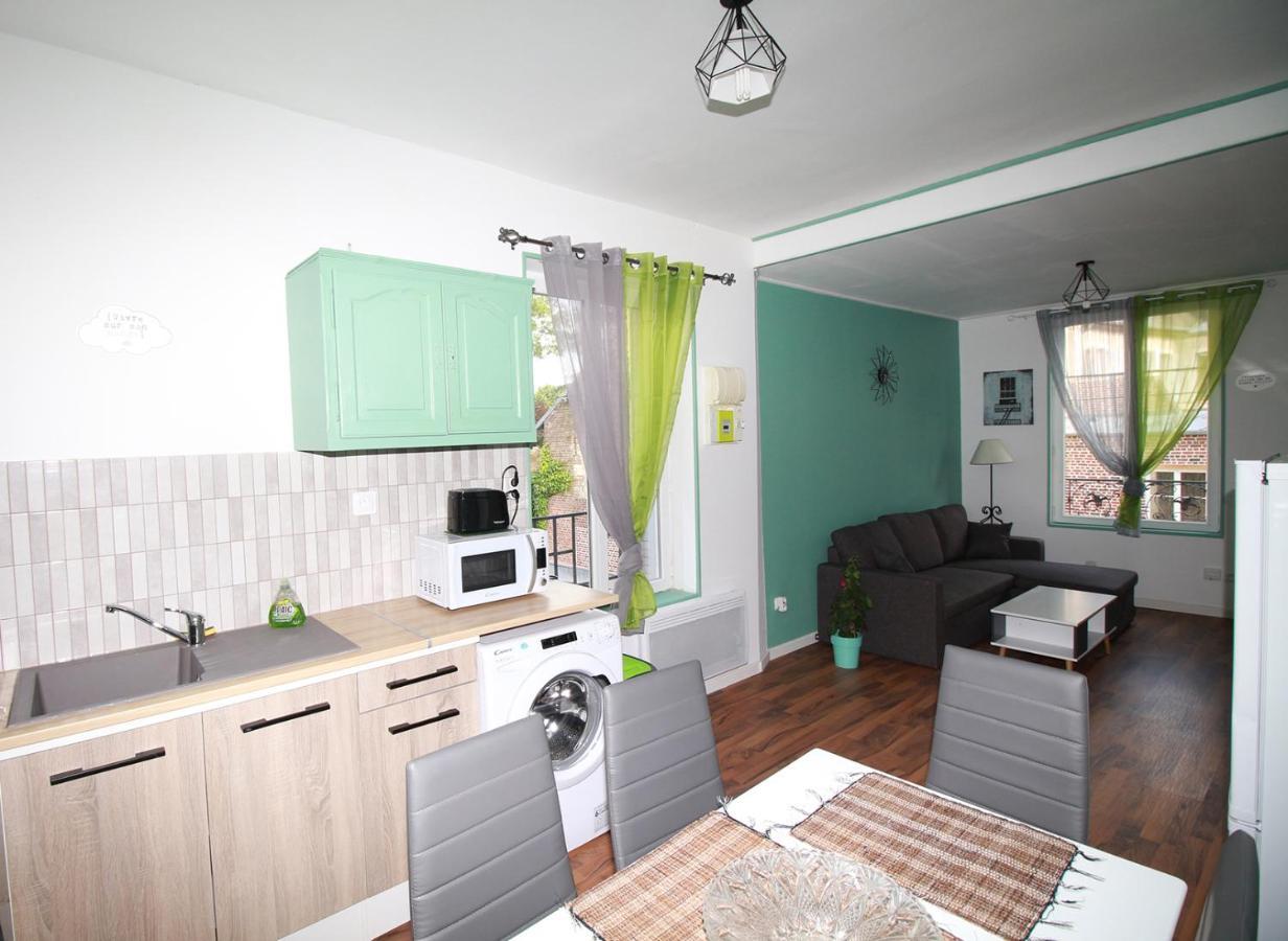 Ferienwohnung L'Athena La Fere Exterior foto