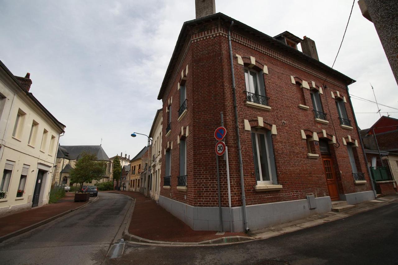 Ferienwohnung L'Athena La Fere Exterior foto